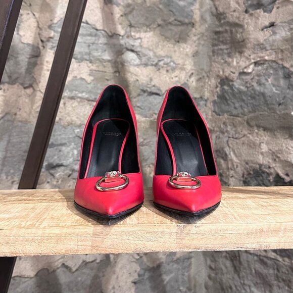 Versace Red Leather Medusa Door Knocker Pumps - Picture 3 of 13